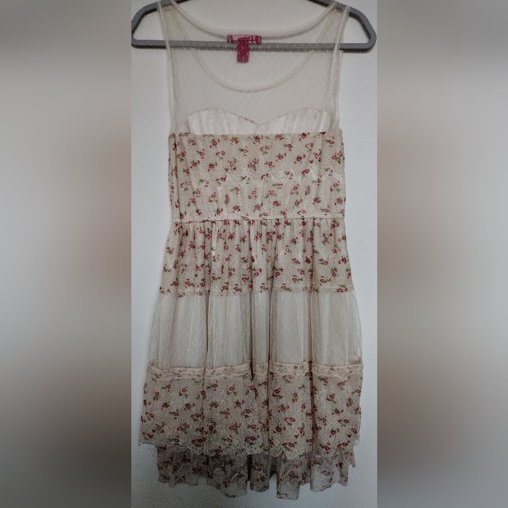 Ultra Pink floral dress size L